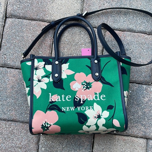 kate spade Handbags - Kate Spade Lily Blooms Small Tote Crossbody Green Multi K7302